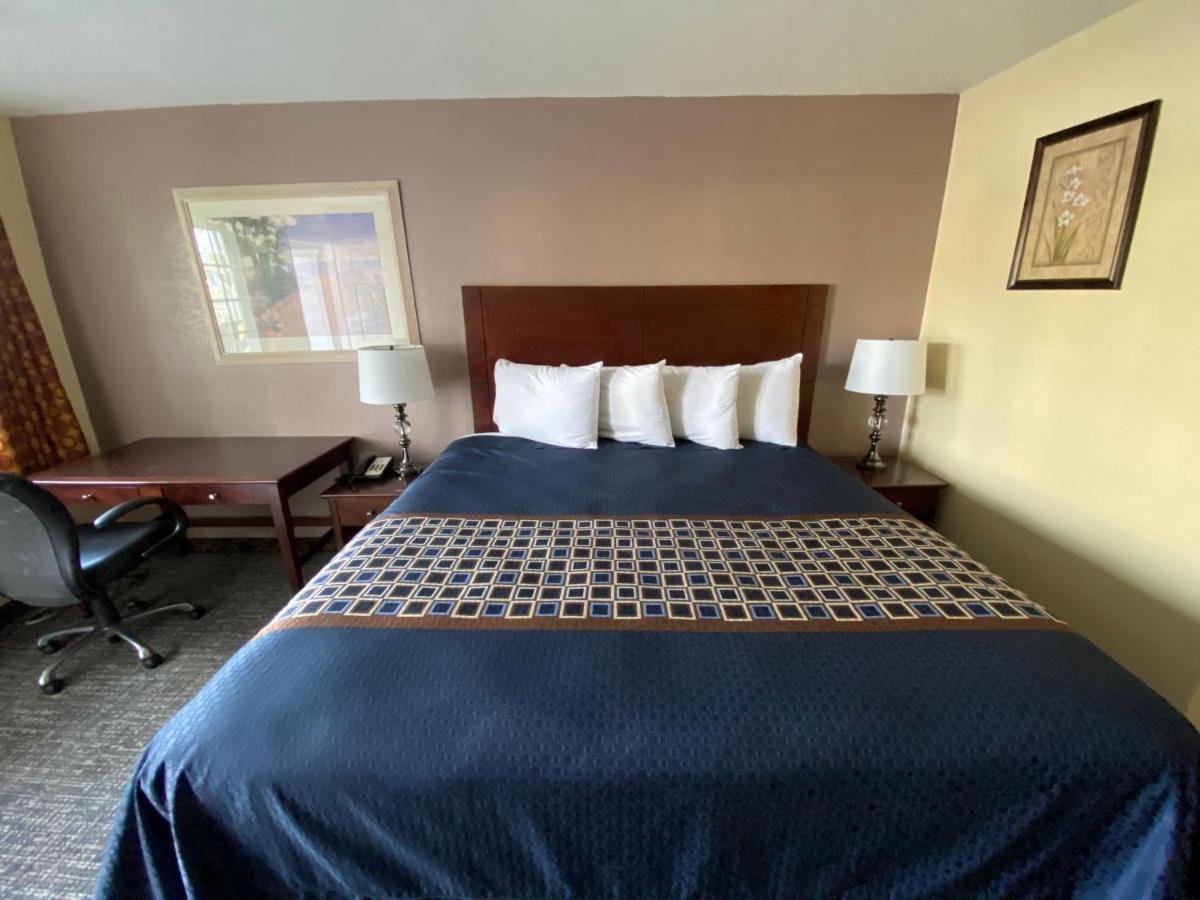 ארויו גראנדה Beachway Inn מראה חיצוני תמונה